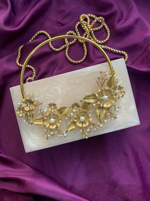 Golden Resin Treasures