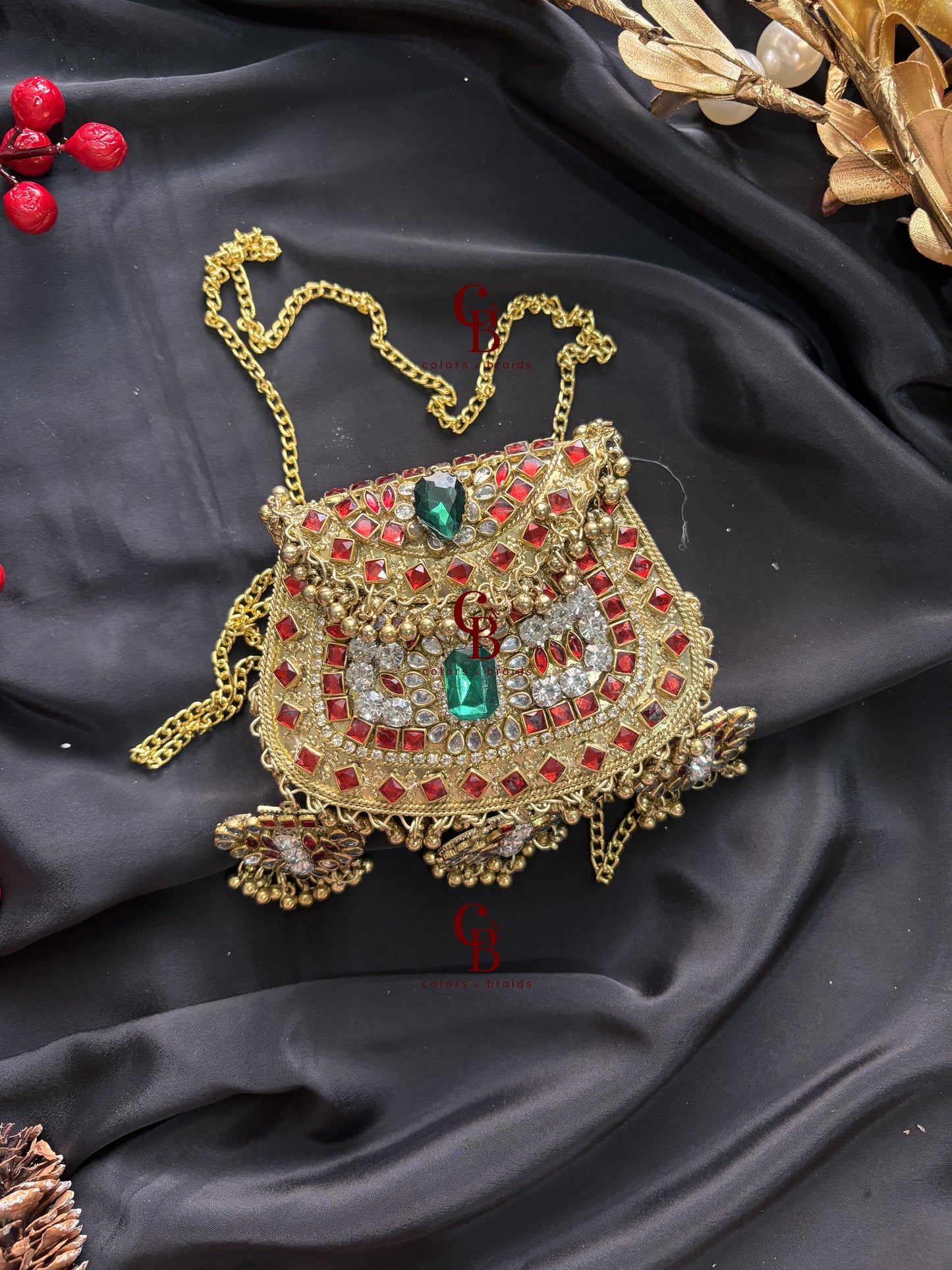 Maharani Ghungroo Kundan Clutch