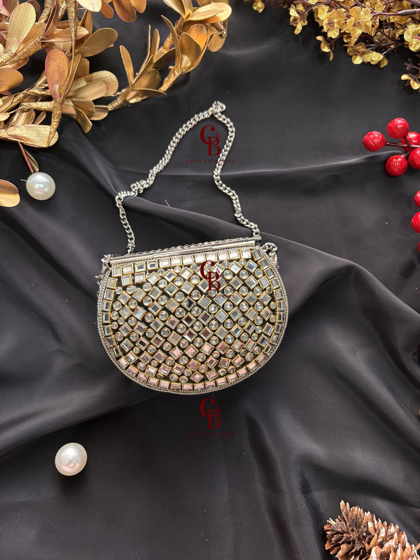 Siya Kundan Clutch