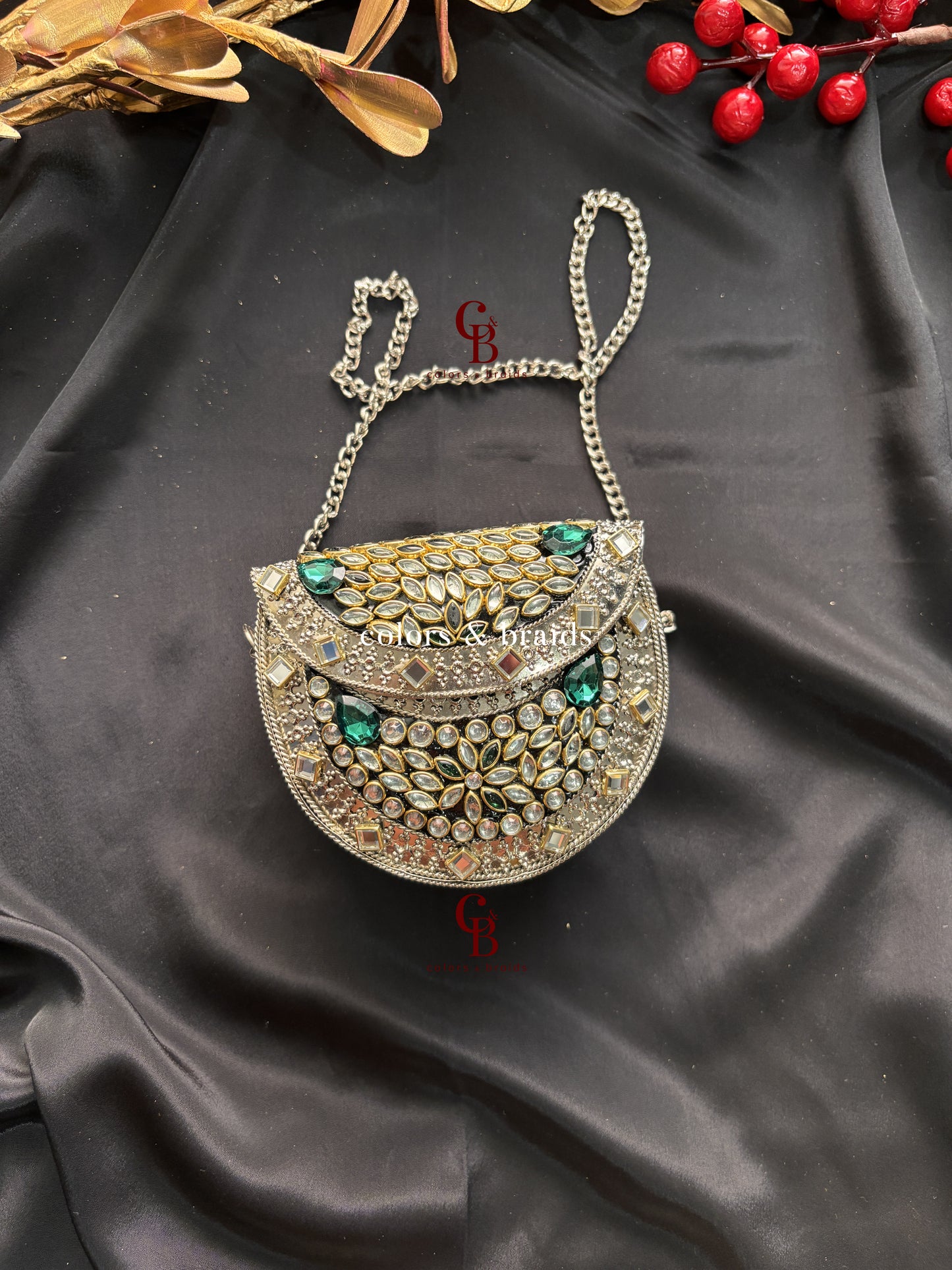 Zohra Mini Kundan Clutch - SIlver