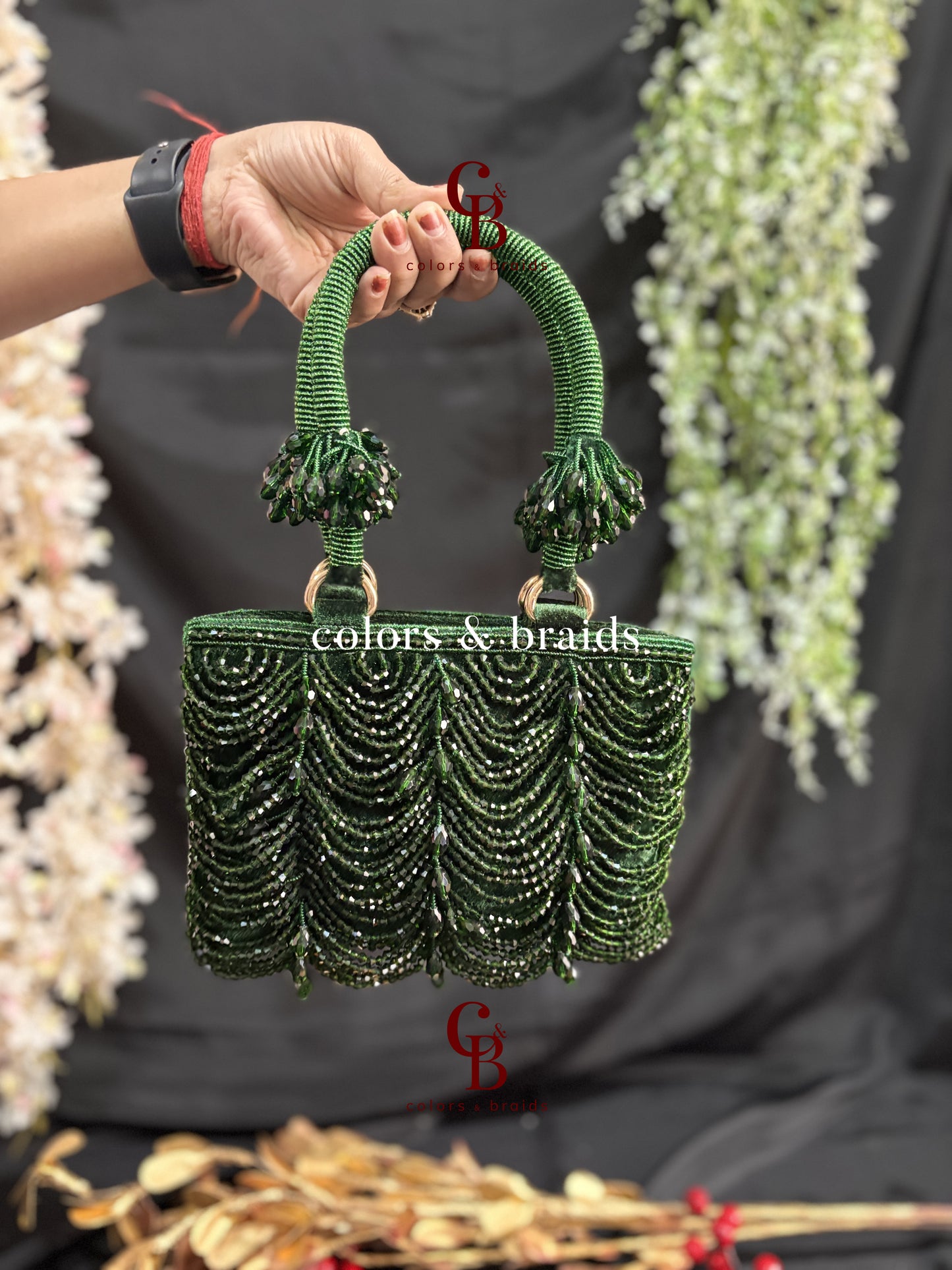 Mala Crystal  Zip Potli