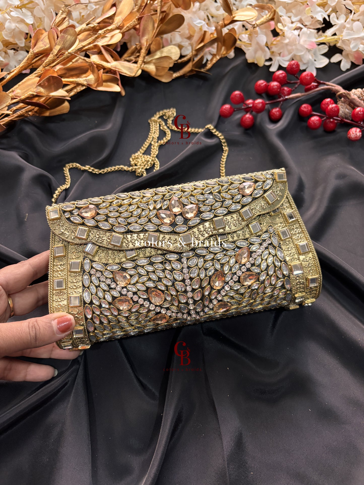 Saliba Metal Kundan Clutch