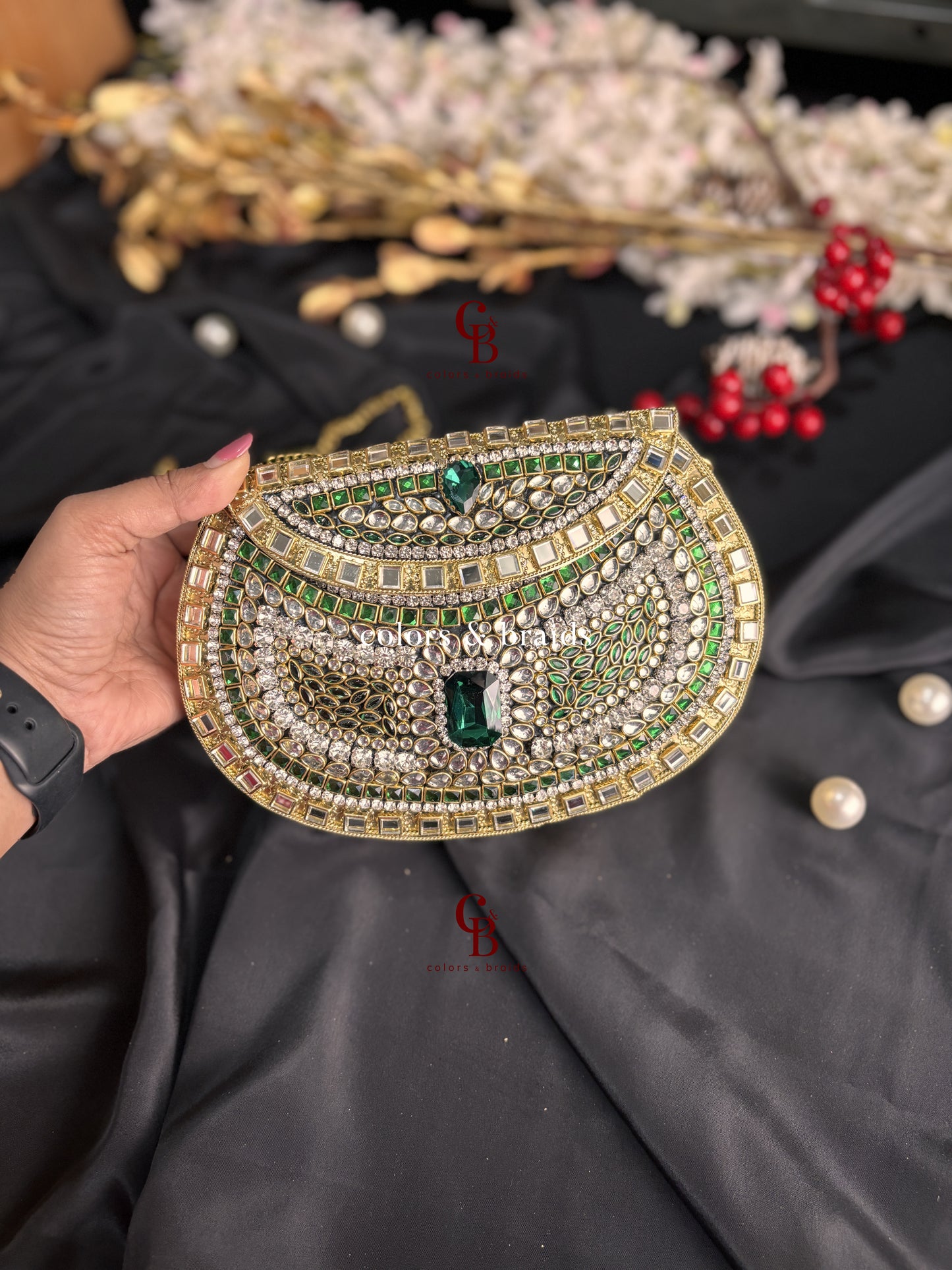 Aafreen Green Crystal Kundan Clutch