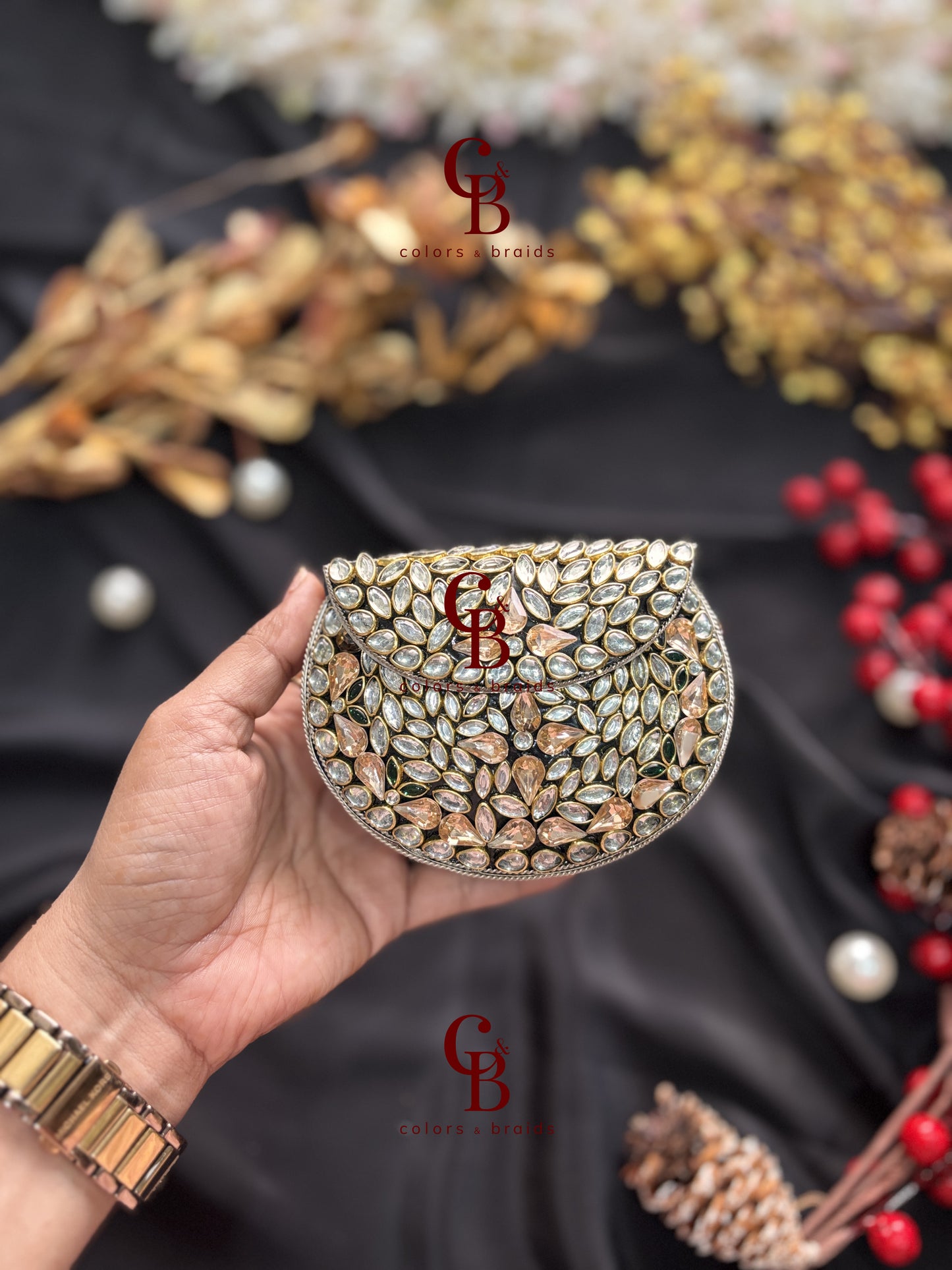Siya Kundan Clutch - Peach Crystals