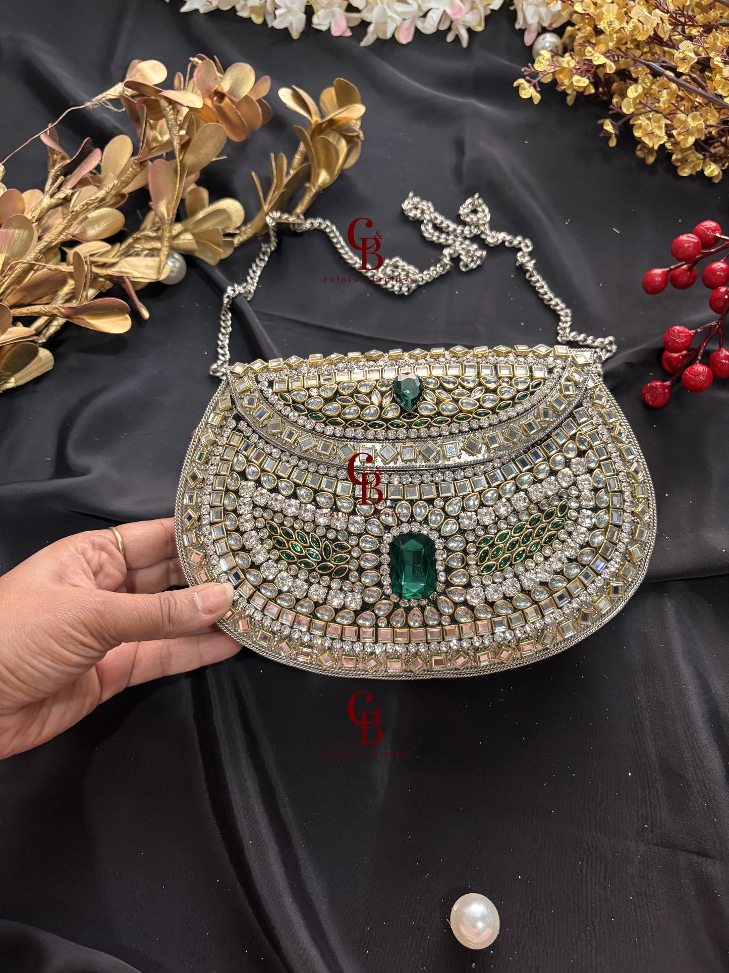 Aafreen Green Crystal Silver Kundan Clutch