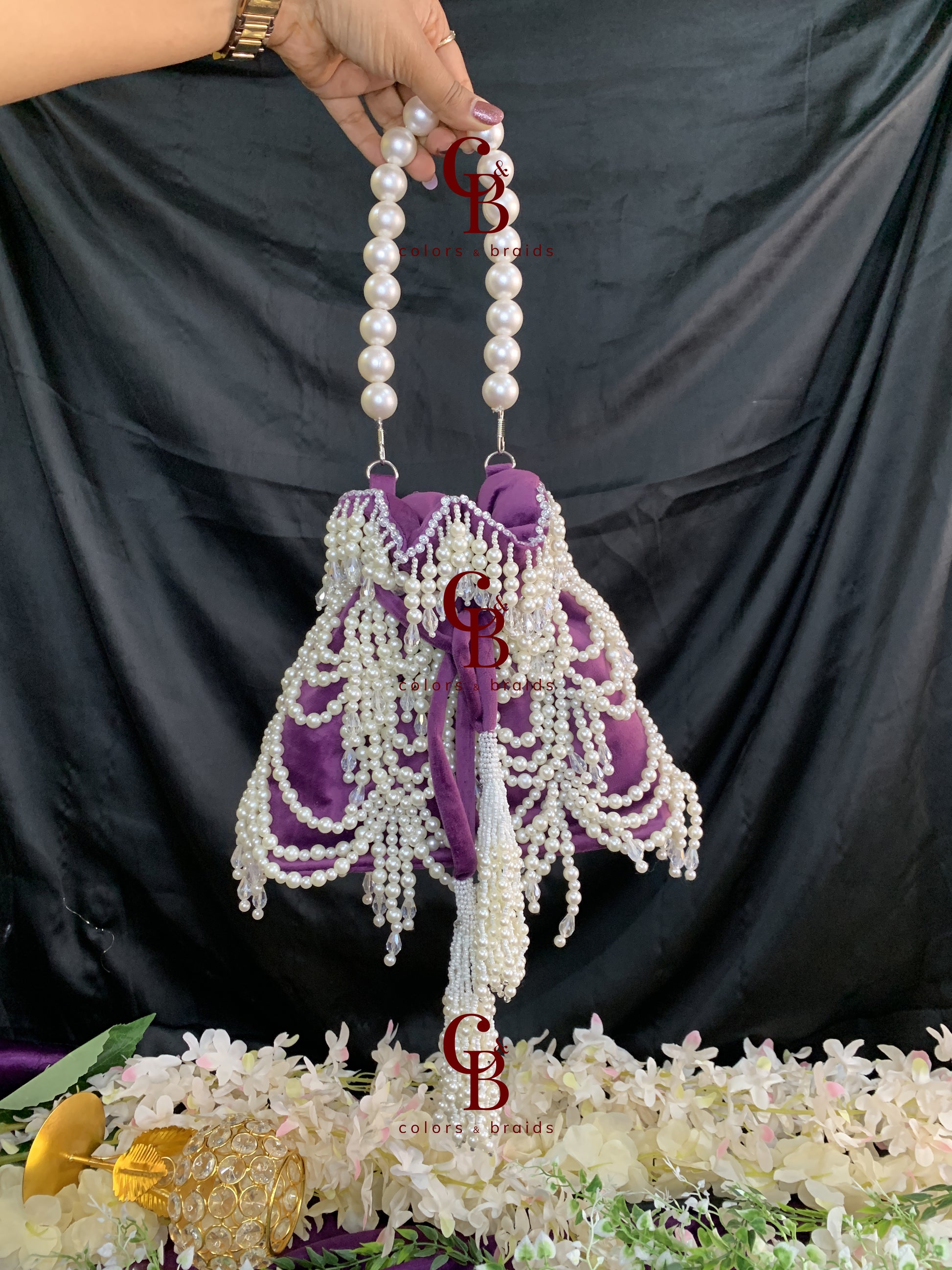 Pearl fiesta potli