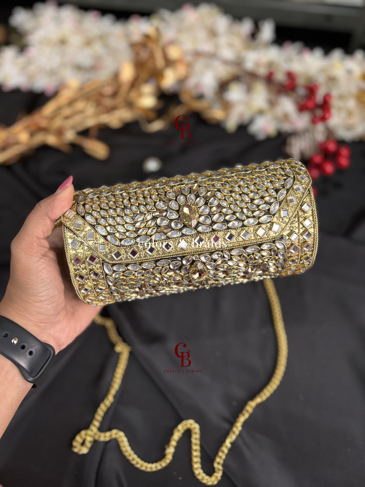 Zohra Kundan Clutch