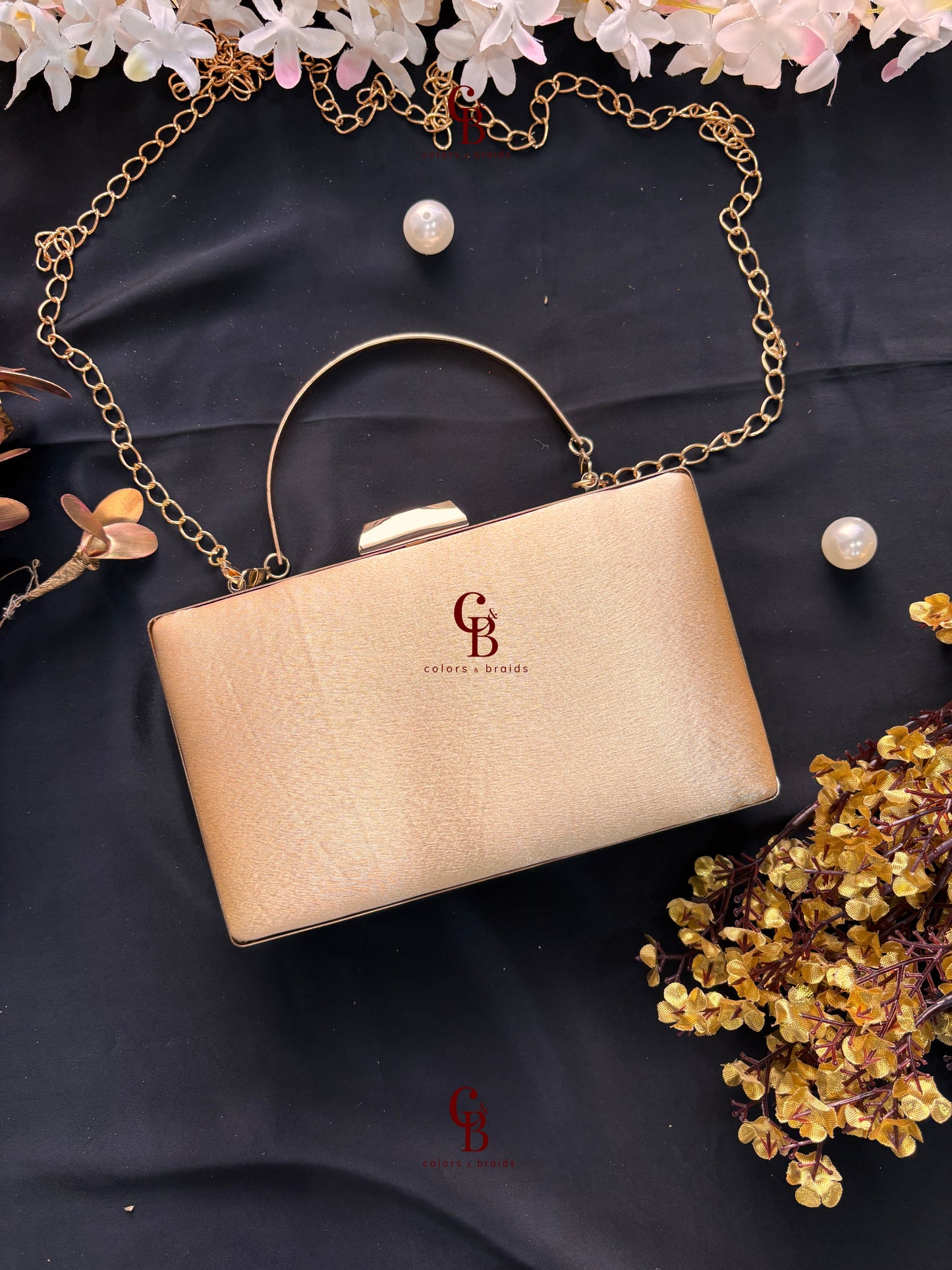 Tanu Multi color clutch