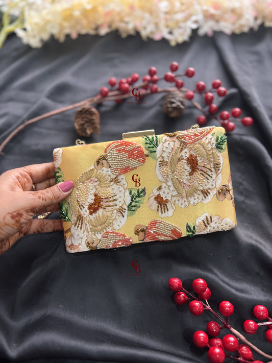 Taru Yellow Clutch