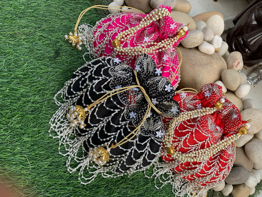 Pearl Cascade Potli
