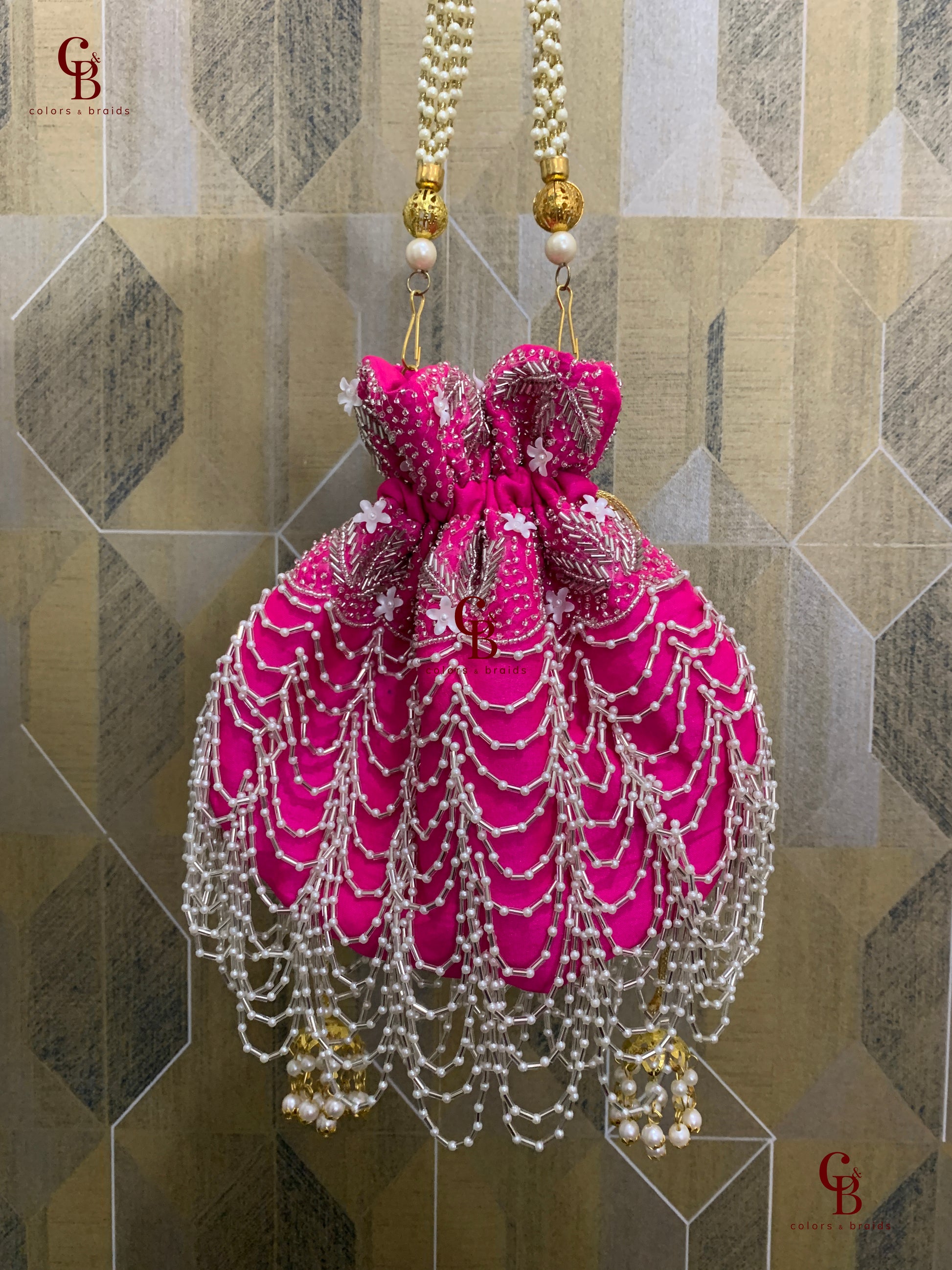 Pearl Cascade Potli