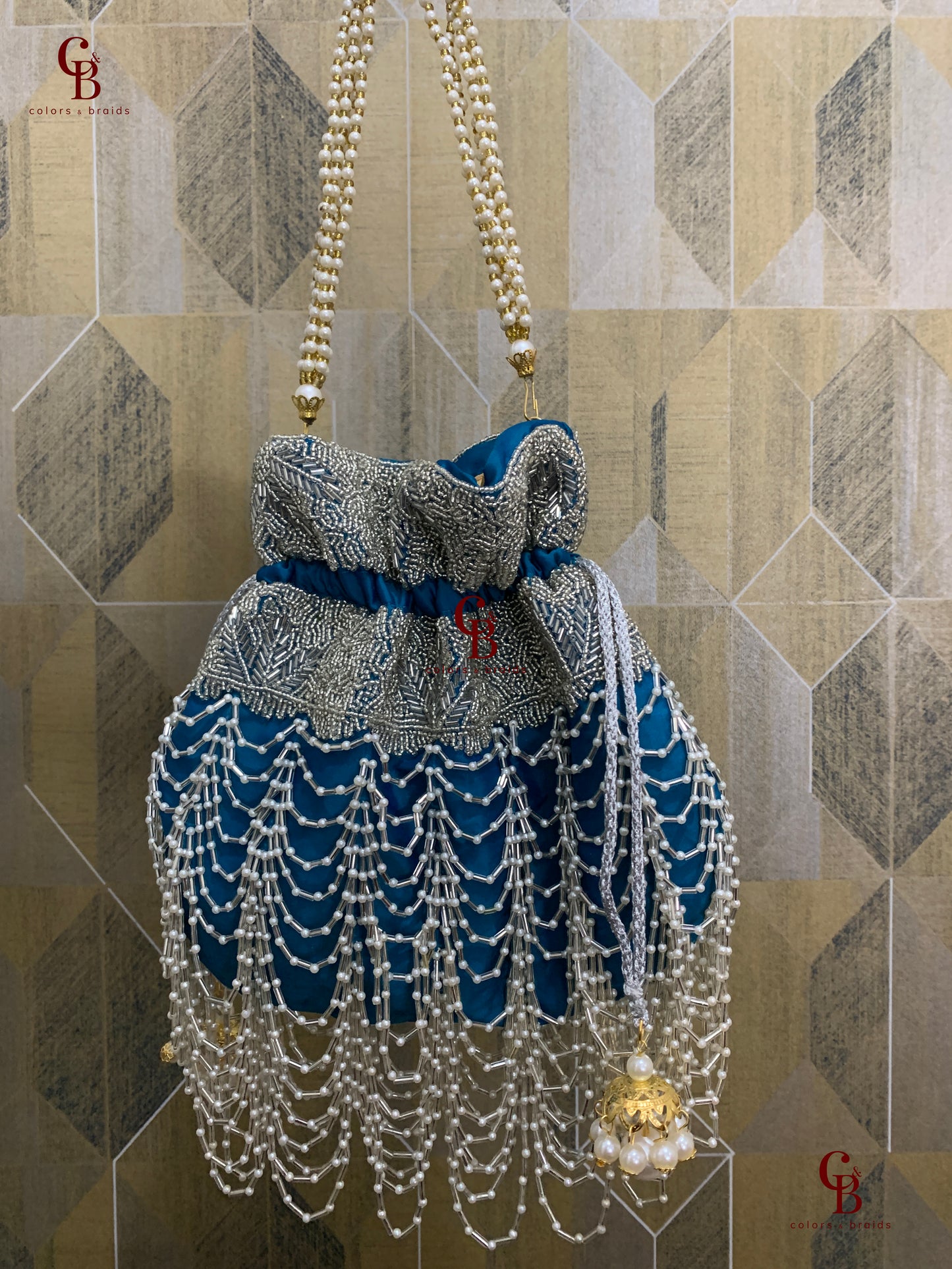 Pearl Cascade Potli